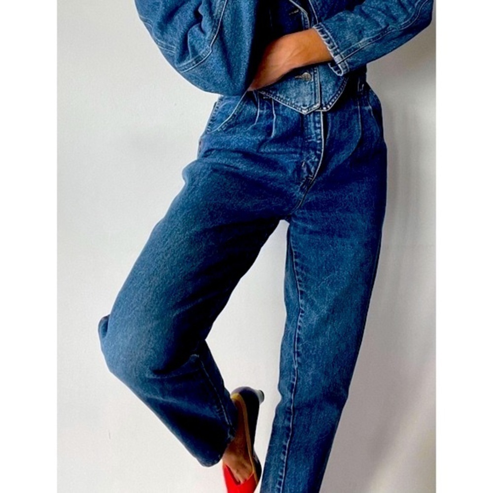 Vintage Bill Blass High Rise Pleat Front Mom Jeans Blue Rigid Denim - Picture 2 of 11